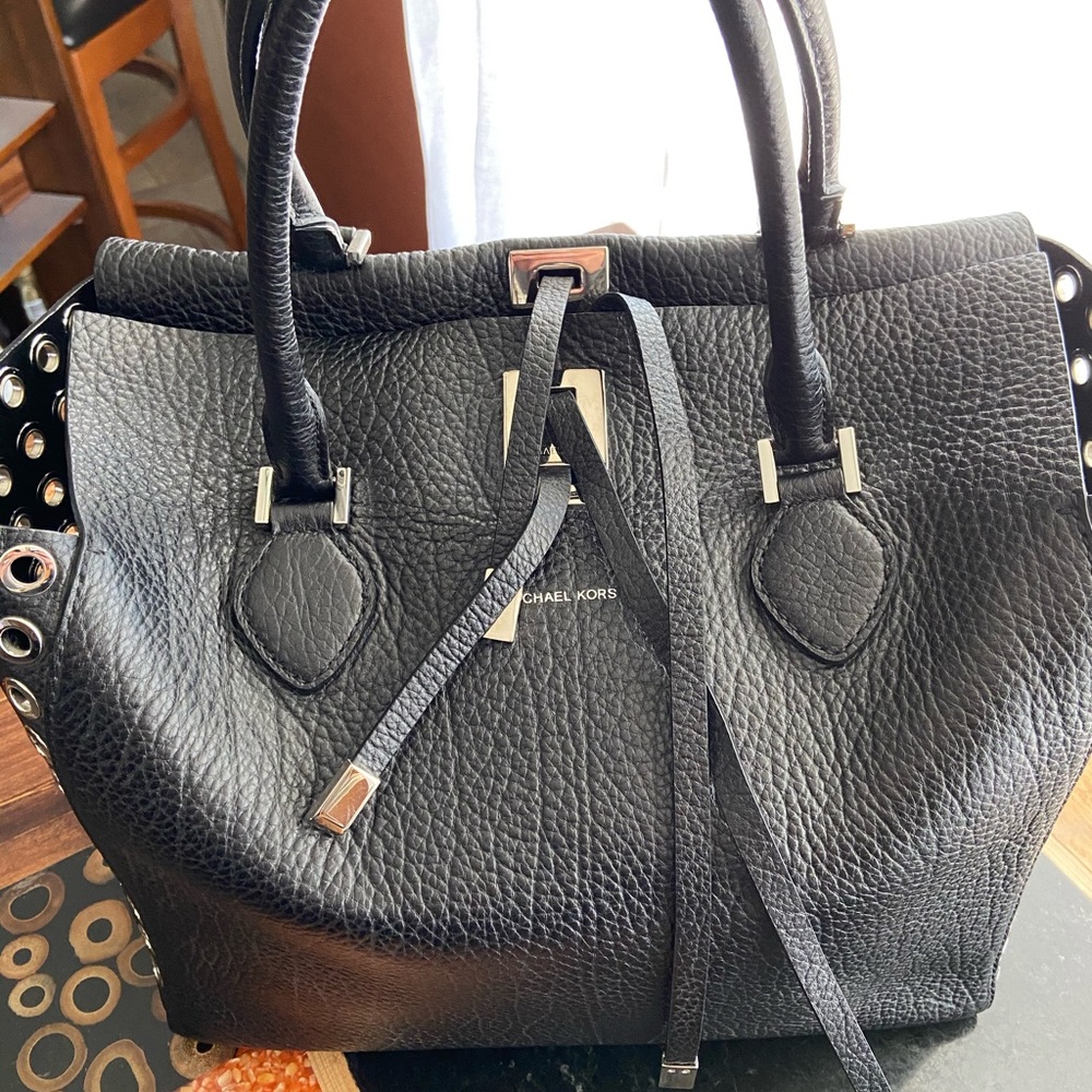 Michael Kors Miranda tote With Grommets